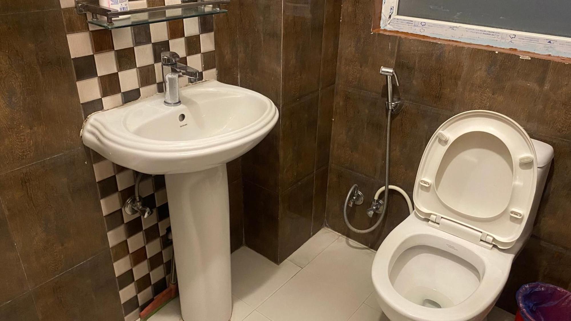 Mums Homestay & Studio Apartments كاتماندو المظهر الخارجي الصورة